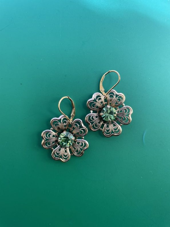 gold flower vintage earrings 1960s